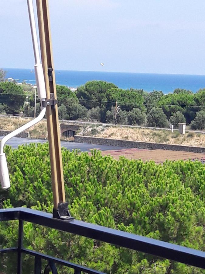 Appartamento Vista Mare Альбенга Экстерьер фото